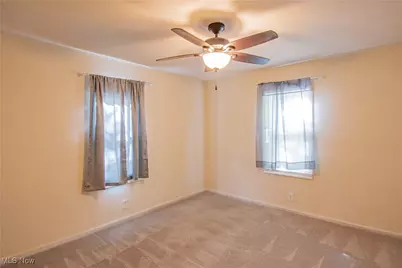 3539 Carper Avenue, Akron, OH 44312 - Photo 17