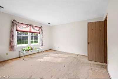 8050 Harbor Creek Drive #2402, Mentor on the Lake, OH 44060 - Photo 17