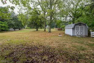 3826 Powell Ave, Coventry, OH 44319 - Photo 11