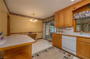 3826 Powell Ave, Coventry, OH 44319 - Photo 17