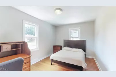 653 Washington Avenue, Barberton, OH 44203 - Photo 13