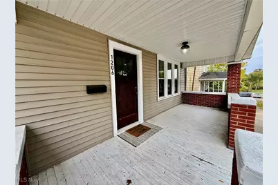 1206 Foster Avenue, Cambridge, OH 43725 - Photo 3