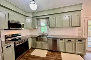 1206 Foster Ave, Cambridge, OH 43725 - Photo 9