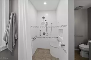 159 Royal Oak Dr, Aurora, OH 44202 - Photo 11