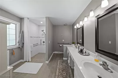 159 Royal Oak Drive, Aurora, OH 44202 - Photo 9