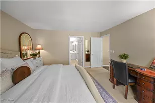 159 Royal Oak Dr, Aurora, OH 44202 - Photo 7