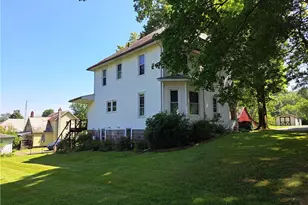 139 East St, Lore City, OH 43755 - Photo 9