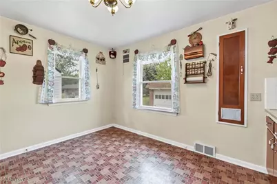5714 Stickney Avenue, Loveland, OH 44144 - Photo 11