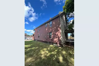 945 E 77th Street, Loveland, OH 44103 - Photo 7