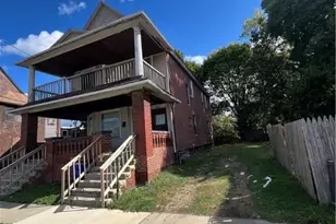 945 E 77th St, Loveland, OH 44103 - Photo 3