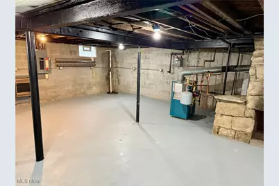 823 Washington Avenue, Cuyahoga Falls, OH 44221 - Photo 23