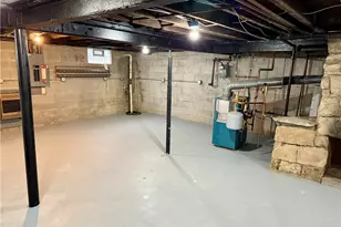 823 Washington Ave, Cuyahoga Falls, OH 44221 - Photo 23