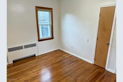 823 Washington Avenue, Cuyahoga Falls, OH 44221 - Photo 11