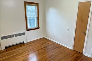 823 Washington Ave, Cuyahoga Falls, OH 44221 - Photo 11