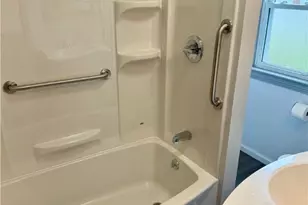 823 Washington Ave, Cuyahoga Falls, OH 44221 - Photo 19