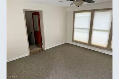 823 Washington Avenue, Cuyahoga Falls, OH 44221 - Photo 21