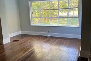 2465 Clay Pike, Zanesville, OH 43701 - Photo 3