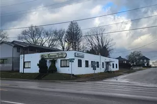 1953 Maple Ave, Zanesville, OH 43701 - Photo 1