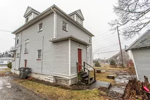 816 Michigan Ave, Youngstown, OH 44504 - Photo 3