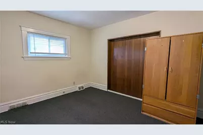 826 Michigan Avenue, Youngstown, OH 44504 - Photo 11