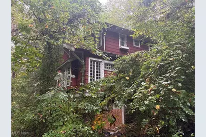 737 Vernon Odom Boulevard, Akron, OH 44307 - Photo 5