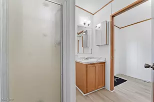 3583 Austin Rd, Geneva, OH 44041 - Photo 15