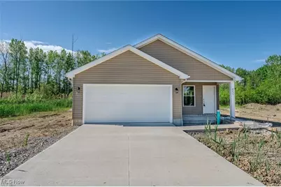 2918 Forest Lane, Lorain, OH 44053 - Photo 1