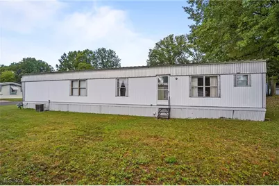 18 Boxwood Drive, Beloit, OH 44609 - Photo 23