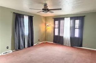 112 Hardy St, Weirton, WV 26062 - Photo 9