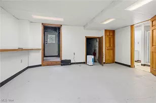 223 Faircrest St SW, Canton, OH 44706 - Photo 27