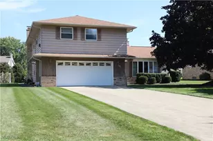 595 Jefferson Dr, Loveland, OH 44143 - Photo 1