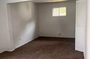 296 Sanderson Ave, Campbell, OH 44405 - Photo 7