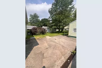 296 Sanderson Avenue, Campbell, OH 44405 - Photo 19