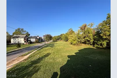 11419 Durant Avenue, Loveland, OH 44108 - Photo 9