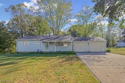 10666 Wilma Avenue NE, Alliance, OH 44601 - Photo 1