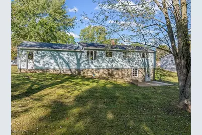 10666 Wilma Avenue NE, Alliance, OH 44601 - Photo 41