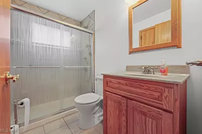 10666 Wilma Avenue NE, Alliance, OH 44601 - Photo 17