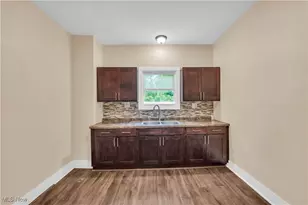 2295 E 86th St, Loveland, OH 44106 - Photo 15