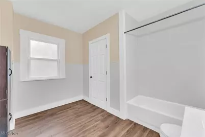 2295 E 86th Street, Loveland, OH 44106 - Photo 23