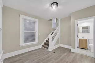 1254 E 100th St, Loveland, OH 44108 - Photo 9