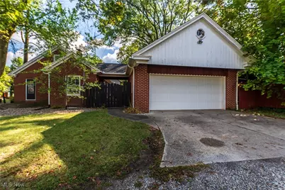 970 Kingsway Street, Alliance, OH 44601 - Photo 9