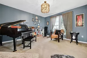 5442 Fountain Cir, North Ridgeville, OH 44039 - Photo 17