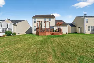 5442 Fountain Cir, North Ridgeville, OH 44039 - Photo 7