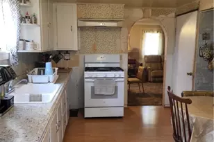 60490 Main St, Jacobsburg, OH 43933 - Photo 3