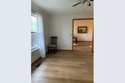 154 Bentley Drive, Elyria, OH 44035 - Photo 5