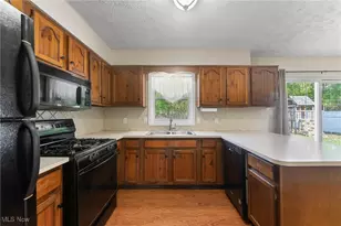 7603 Red Fox Dr, Boardman, OH 44512 - Photo 15