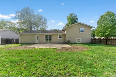 7603 Red Fox Drive, Boardman, OH 44512 - Photo 3