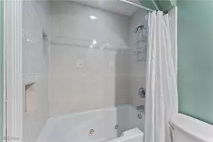 7603 Red Fox Dr, Boardman, OH 44512 - Photo 17