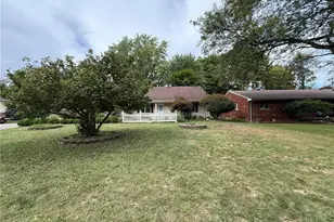 3296 Cricket Dr, Youngstown, OH 44511 - Photo 3