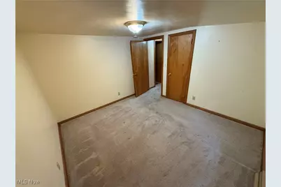 3296 Cricket Drive, Youngstown, OH 44511 - Photo 27